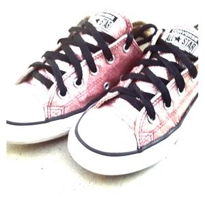 Rose gold metallic Converse